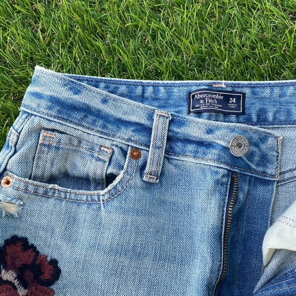 Abercrombie & Fitch Jean Skirt - Picture 4 of 4